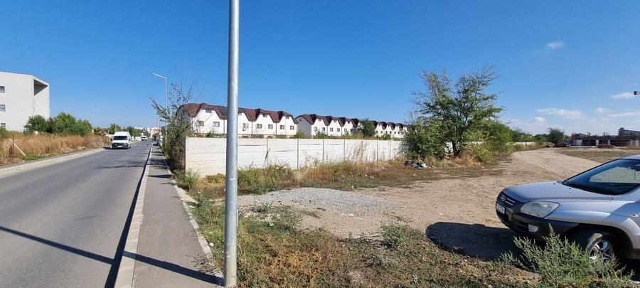 Teren Construcții intravilan de 8000 mp, în Nord-Vest