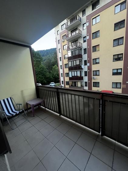 Garsonieră decomandată în Central