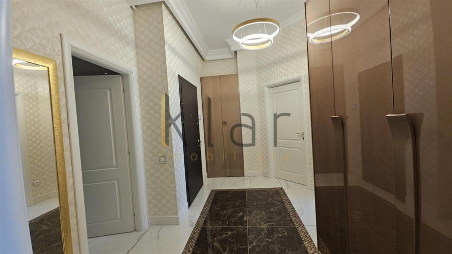 Apartament cu 3 camere semidecomandat, mobilat în Europa