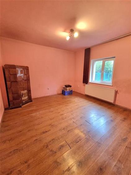 Casă cu 2 camere cu Teren 50 Mp în Noua