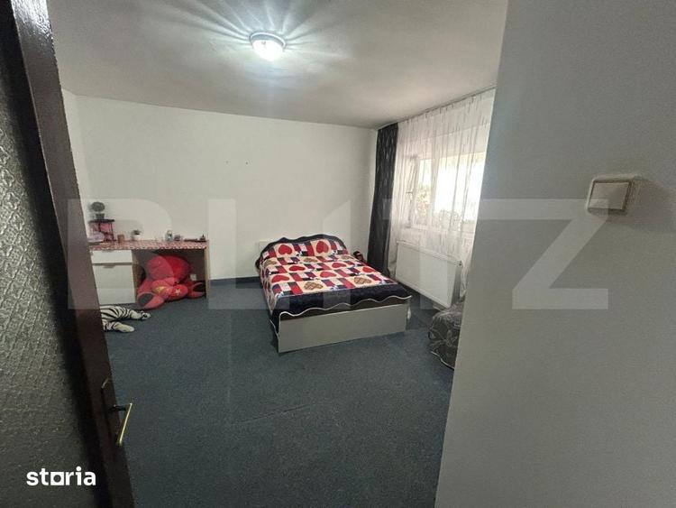 Apartament cu 3 camere decomandat în Micro 5