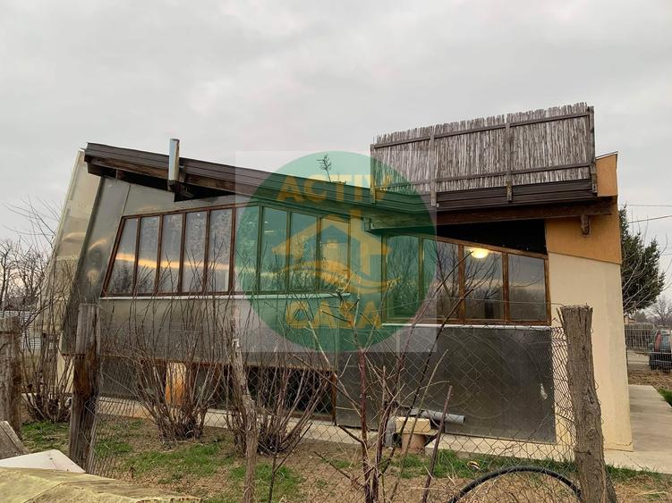 Casă cu 3 camere cu Teren 1470 Mp în Cotu Vameș