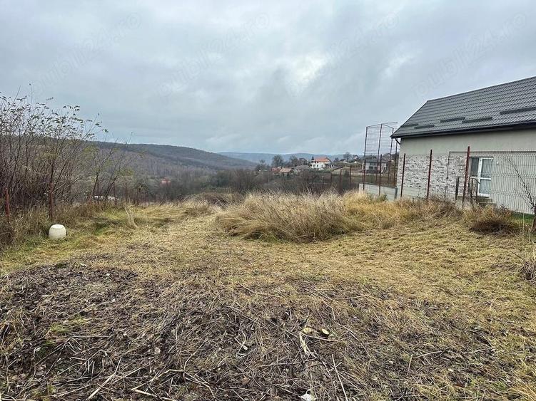 Teren Construcții intravilan de 1437 mp, în Feleacu