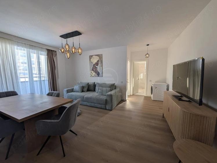 Apartament cu 2 camere semidecomandat în Florești