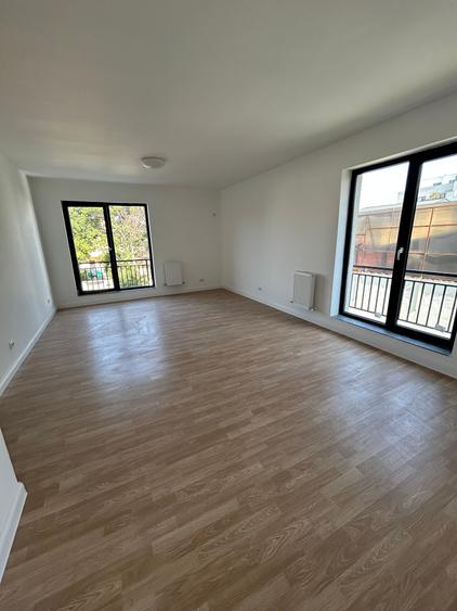 Apartament cu 2 camere decomandat în Colentina