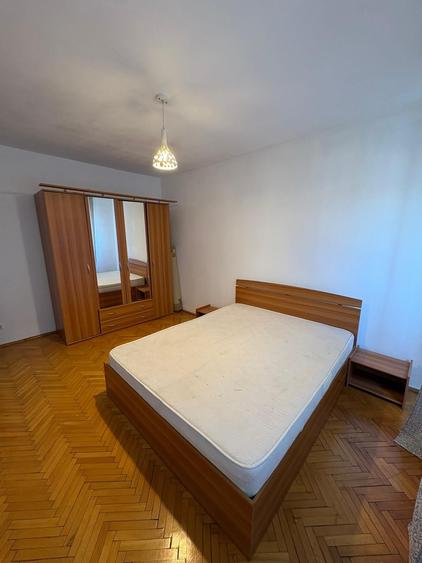 Garsonieră în Gară