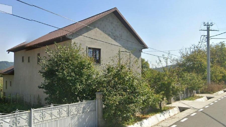 Casă individuală cu 4 camere cu Teren 267 Mp în Negrilești