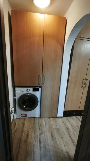 Apartament cu 2 camere semidecomandat în Brâncoveanu