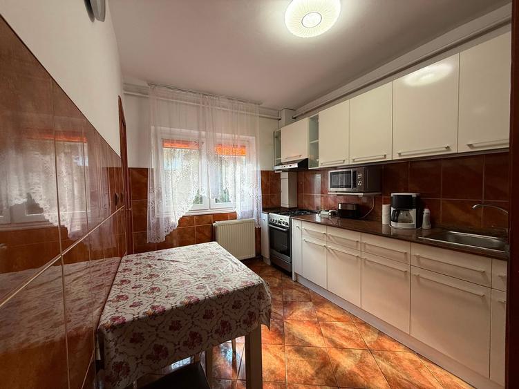 Apartament cu 2 camere decomandat în Micălaca