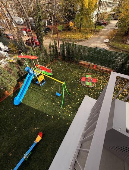 Apartament cu 2 camere decomandat în Politehnica
