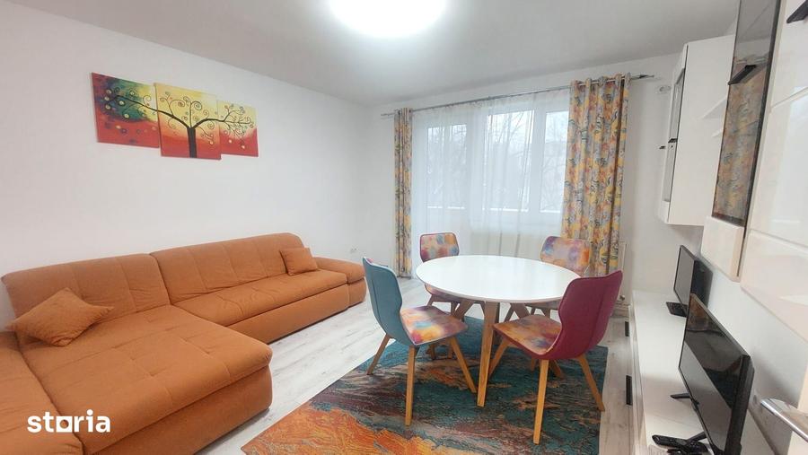 Apartament cu 3 camere decomandat în Gheorgheni