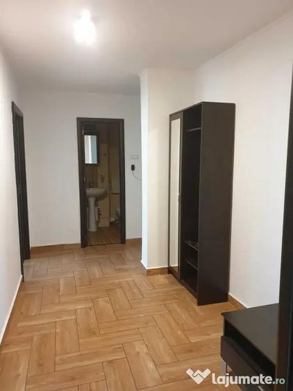 Apartament cu 2 camere decomandat în Vatra Luminoasă