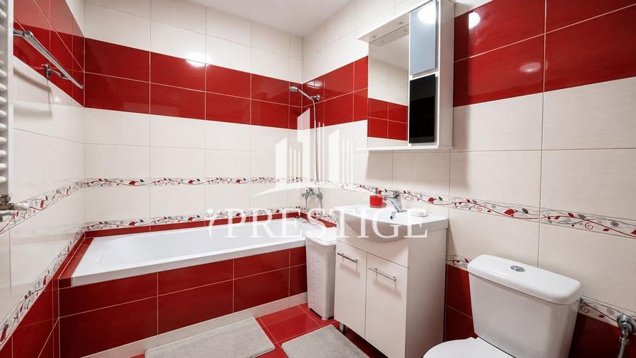 Apartament cu 2 camere semidecomandat, mobilat în Mihai Viteazul