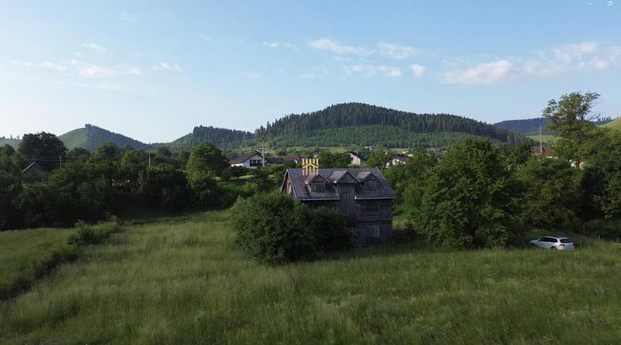 Teren de 10304 mp, în Slatina