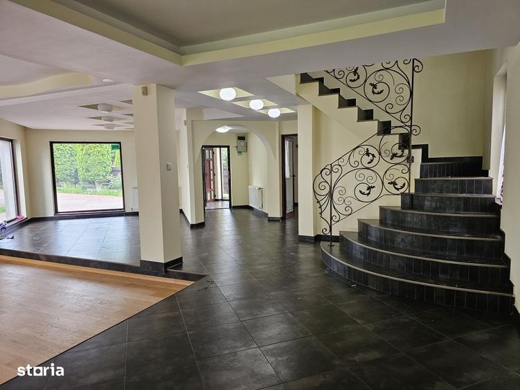 Casă cu 4 camere în Valea Lupului