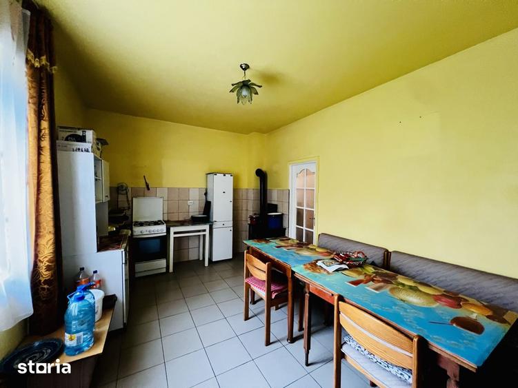 Casă cu 5 camere cu Teren 1735 Mp în Liebling