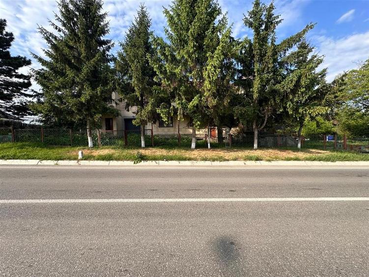 Spațiu comercial, de 386 mp, în Exterior Sud