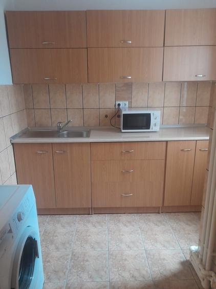 Garsonieră decomandată în Exterior Vest