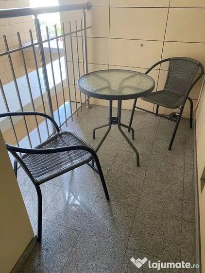Apartament cu 2 camere decomandat în Aviatorilor