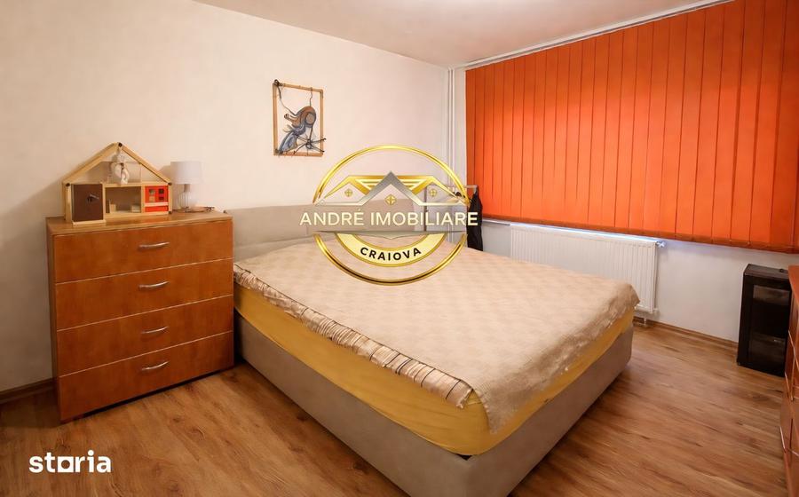 Apartament cu 2 camere decomandat în Calea București