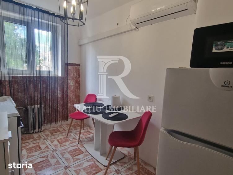 Apartament cu 2 camere decomandat în Ultracentral