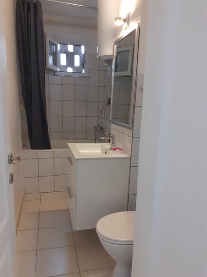 Exclusivitate-Casa de Cultura,2cam,centrala gaz,nemobilat,balcon,termen lung - 5