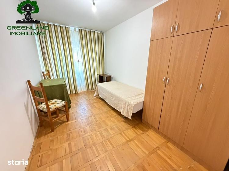 Apartament cu 3 camere decomandat în Păcurari