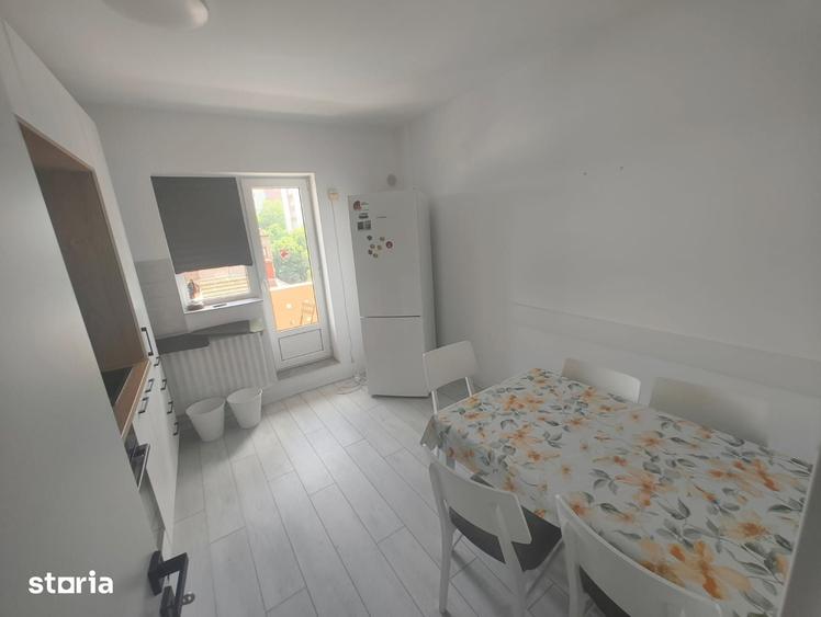 Apartament cu 2 camere în Centrul Civic