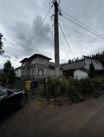 Casă cu 4 camere în Voroneț
