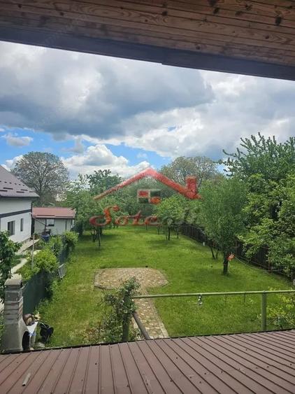 Casă cu Teren 1461 Mp în Cornu