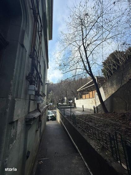 Garsonieră în Schei