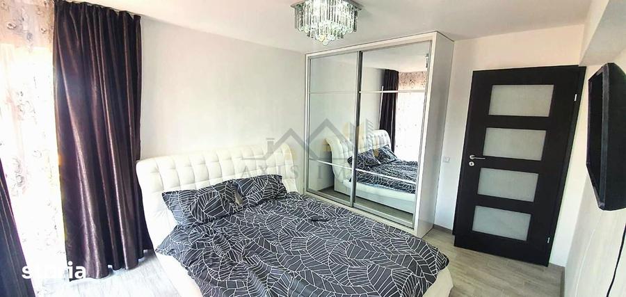 Apartament cu 2 camere decomandat în Micro 3
