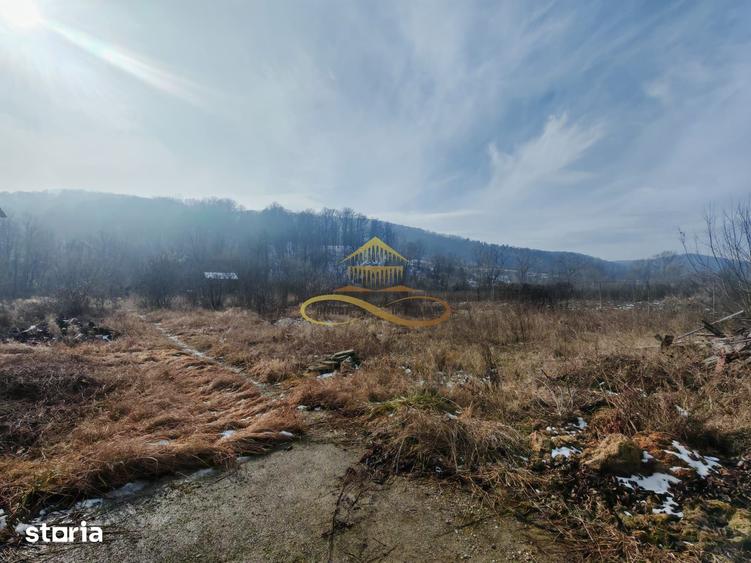 Casă cu 2 camere cu Teren 760 Mp în Mărgineni