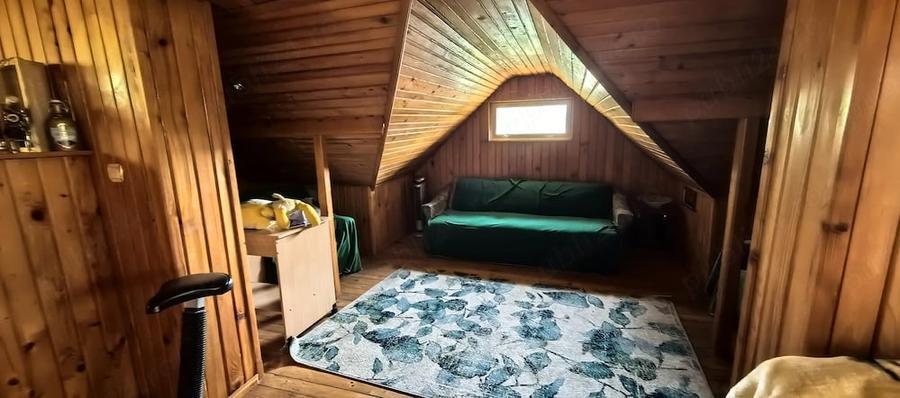 Casă cu Teren 800 Mp în Central