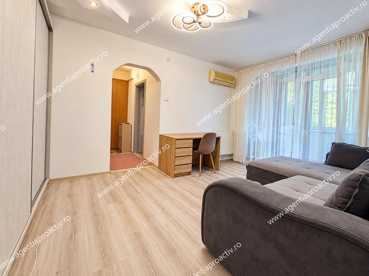 Apartament cu 2 camere semidecomandat în Țiglina 1