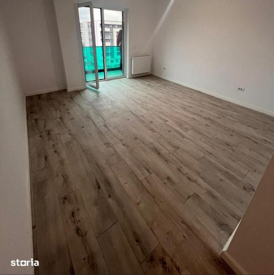 Garsonieră decomandată în Bucium