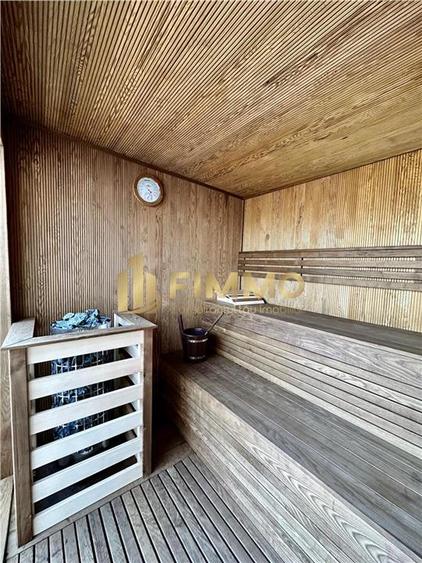 Casă individuală cu 4 camere cu Canalizare în Est