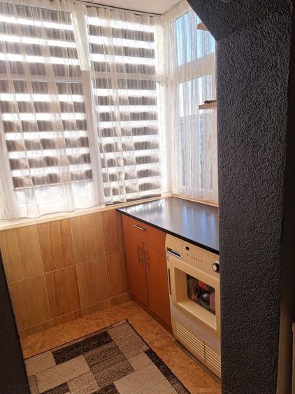 Apartament cu 2 camere decomandat în Exterior Vest