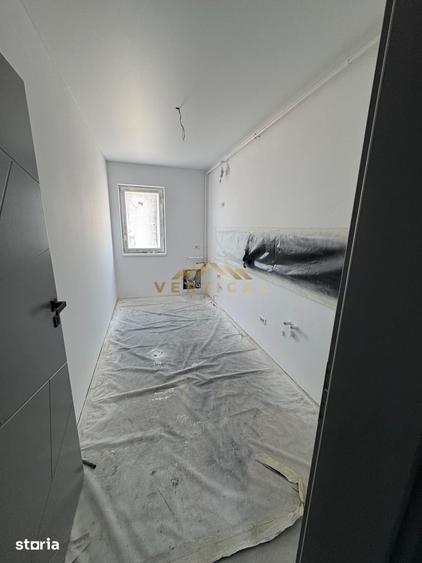 Apartament cu 2 camere decomandat în Berceni