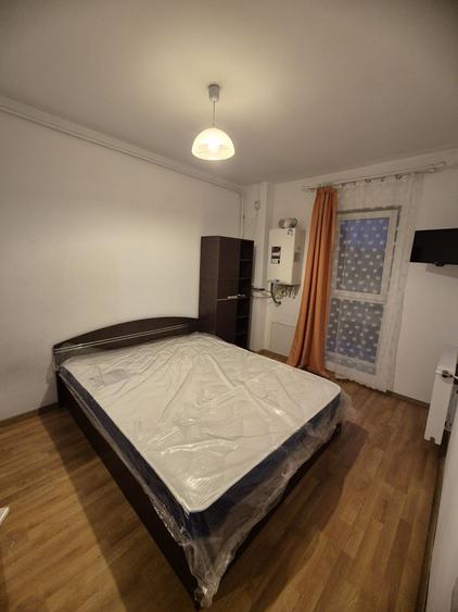 Apartament cu 2 camere semidecomandat în Florești