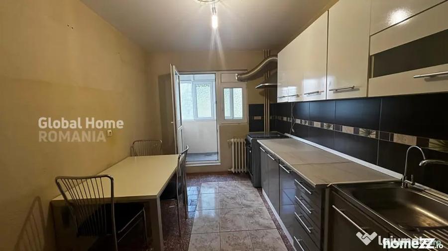 Apartament cu 4 camere semidecomandat în Pantelimon