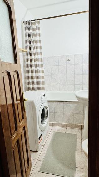 Garsonieră decomandată în Cug