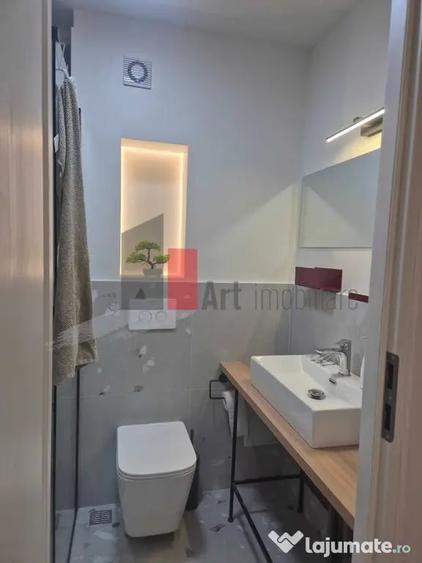 Apartament cu 4 camere decomandat în Prelungirea Ghencea