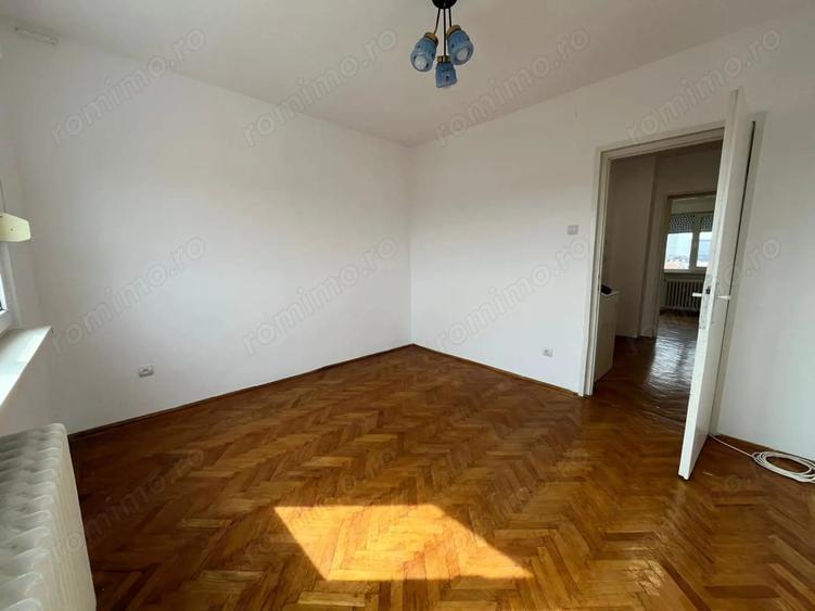 Take Ionescu - 3 camere. Balcon generos. ETAJ intermediar! - 4