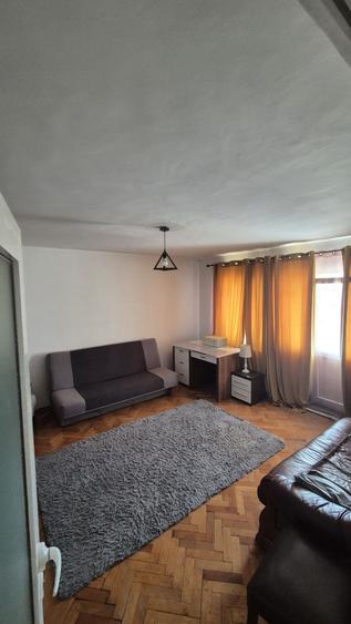 Apartament cu 2 camere decomandat, mobilat în Odobescu