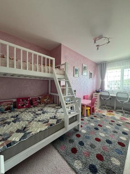 Apartament cu 3 camere decomandat, mobilat în Florești — fotografia 3