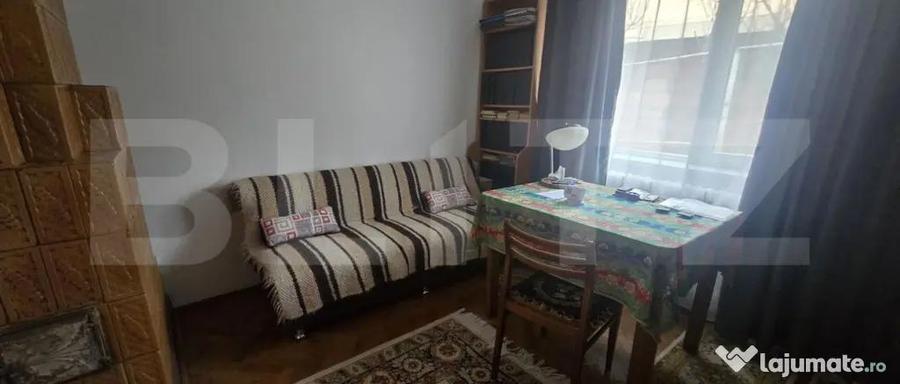 Casă cu 3 camere cu Canalizare în Sărărie