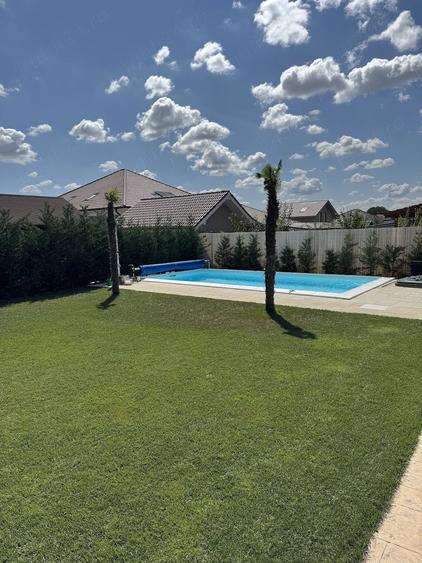 Casă cu Teren 700 Mp în Sânandrei