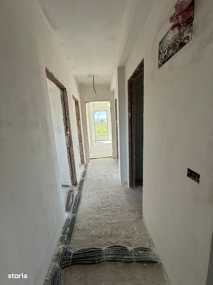 Casă cu 4 camere cu Teren 417 Mp în Central