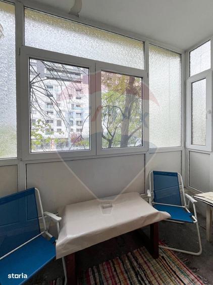Apartament cu 2 camere semidecomandat în Tei